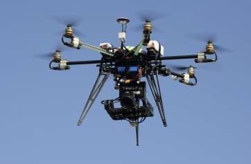 Imagen de un drone con aplicaciones comerciales (Foto TA)