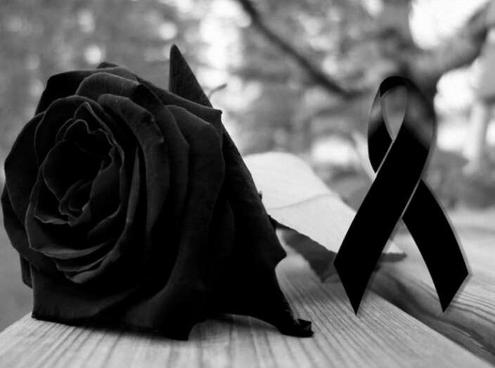 Lazo de luto (Foto TA)