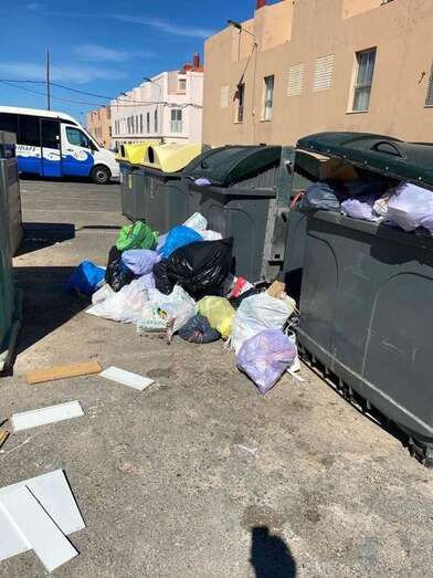 Basura en las calles de Telde/TA.