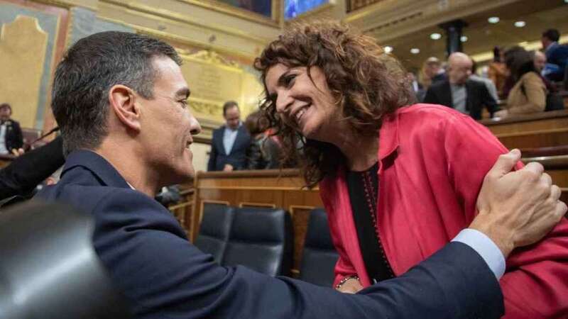Pedro Sánchez y María Jesús Montero, en el Congreso de los Diputados/PSOE.