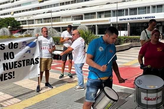 Movilización de SITES en la capital grancanaria/TA.
