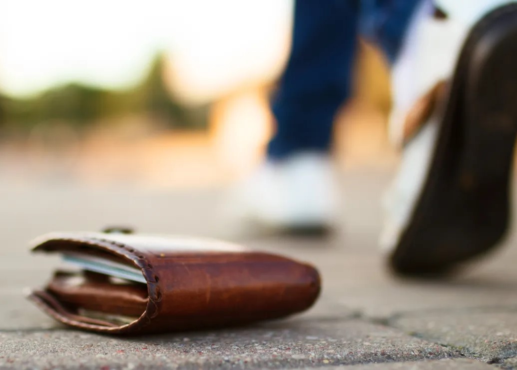 Imagen de archivo de una cartera perdida.