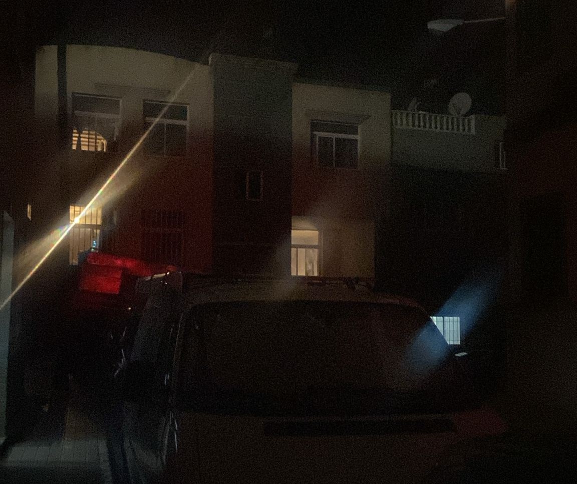 Imagen de una calle de La Herradura sin luz/TA.