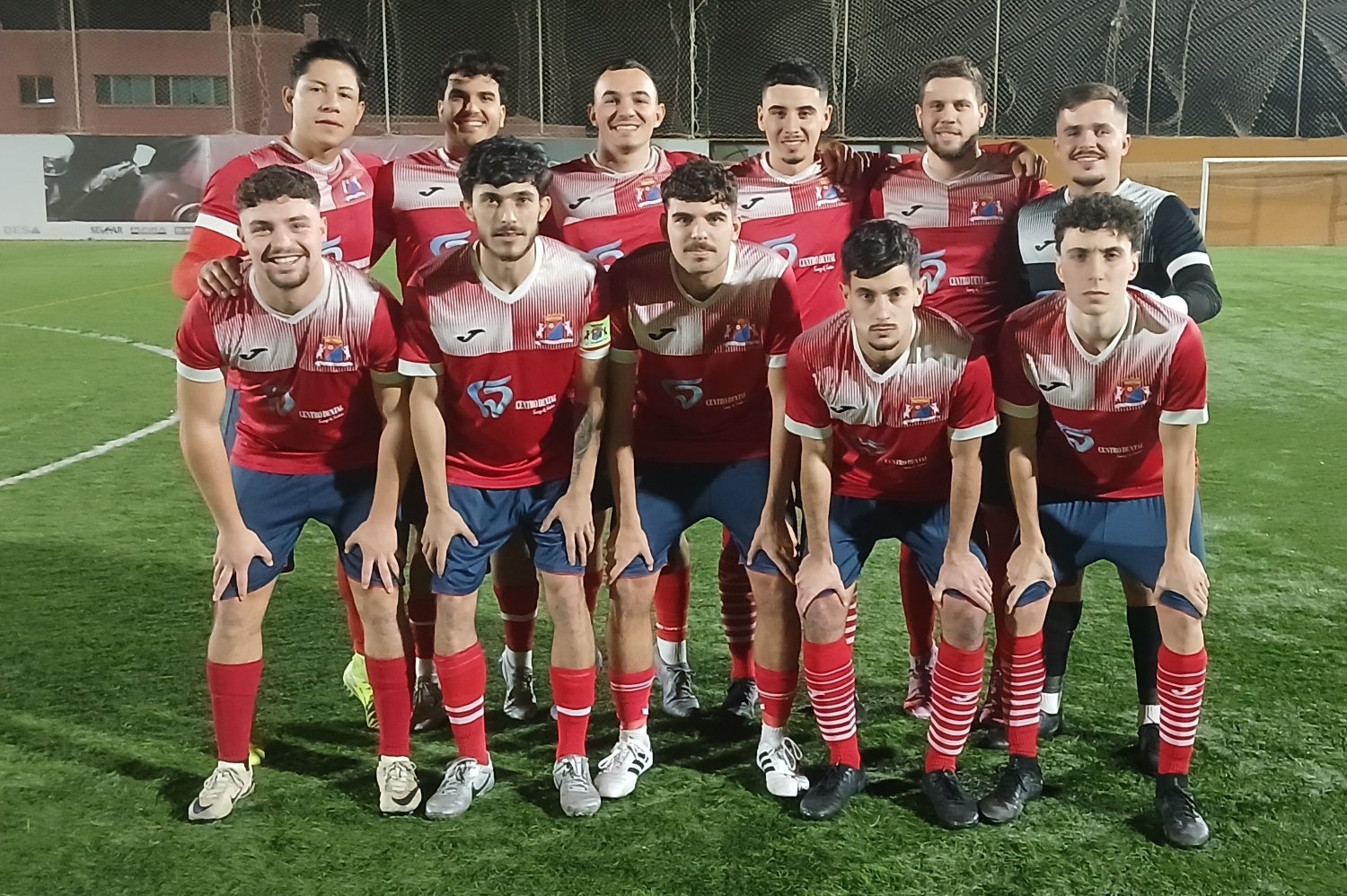 Formaci&oacute;n del CD Las Longueras (Foto: Juan Antonio Hern&aacute;ndez)