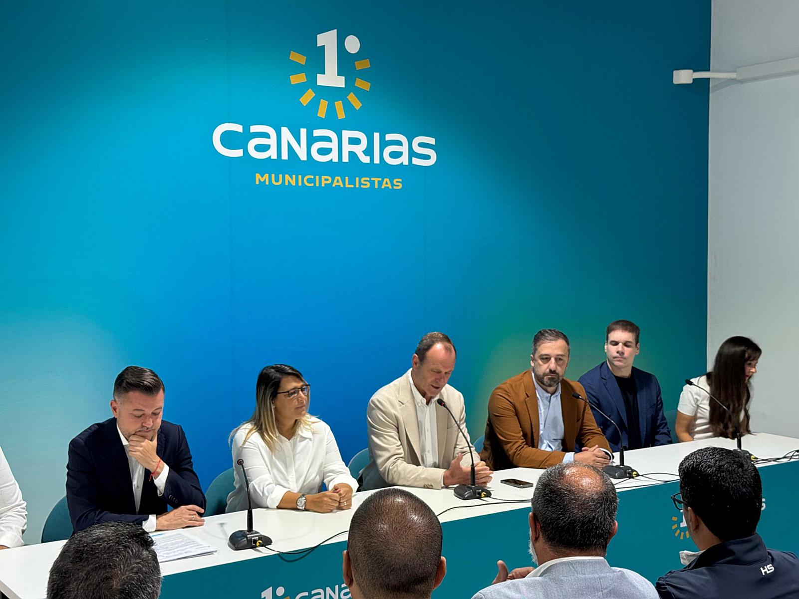 Primero Canarias llama a defender la paz y la democracia en Venezuela