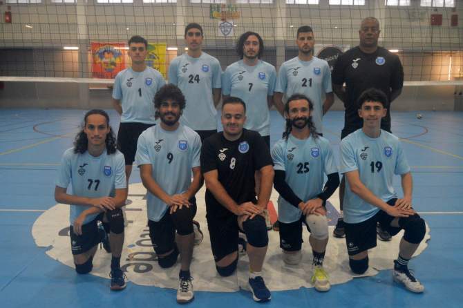 Imagen de archivo de una formaci&oacute;n del CD Alhambra Axin&aacute;mar (Foto: Juan Antonio Hern&aacute;ndez)