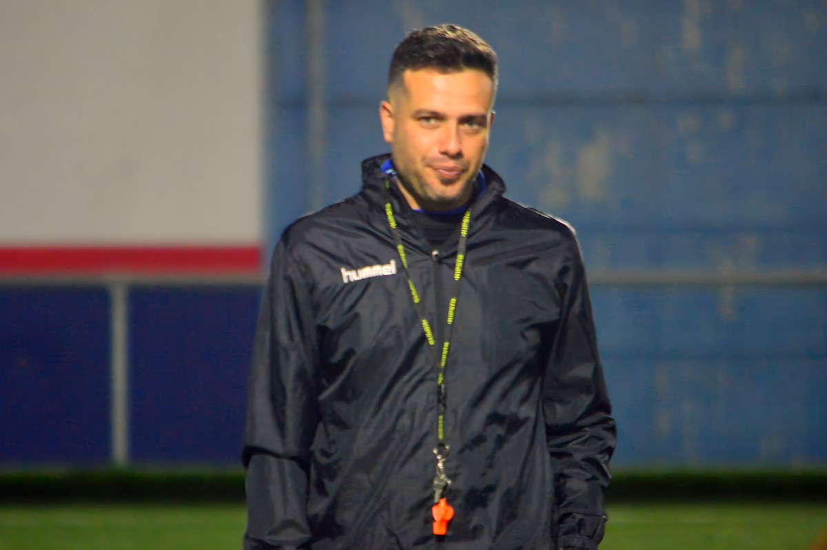 Cristian Lucano, entrenador de la UD Telde (Foto: Juan Antonio Hernández)