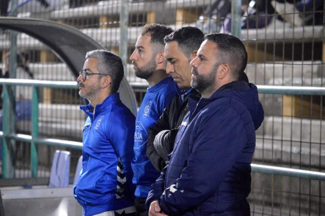 Minuto de silencio por F&eacute;lix Santana Medina (Foto: Juan Antonio Hern&aacute;ndez)