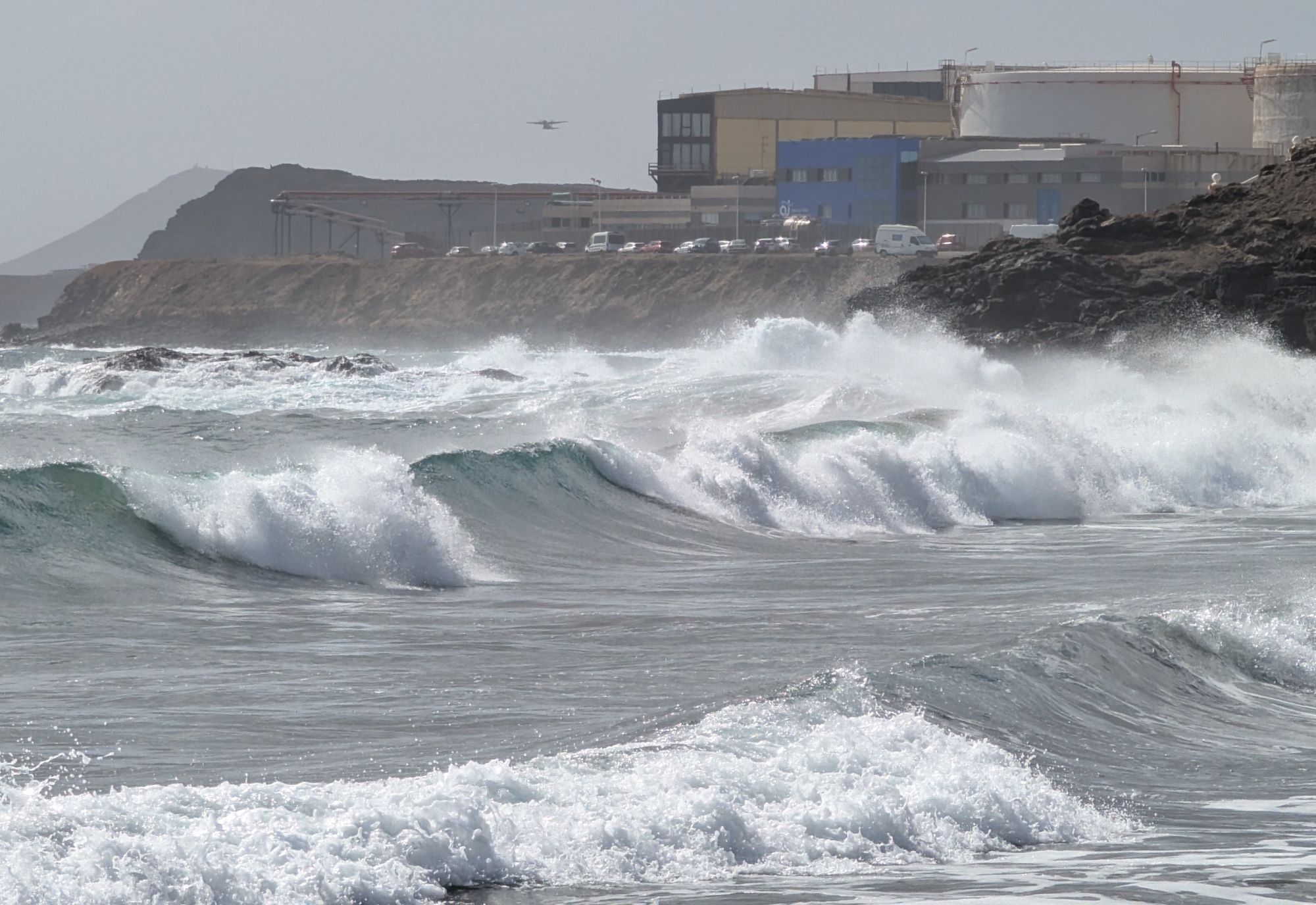 Imagen de archivo de marejada en Telde (Foto TA)