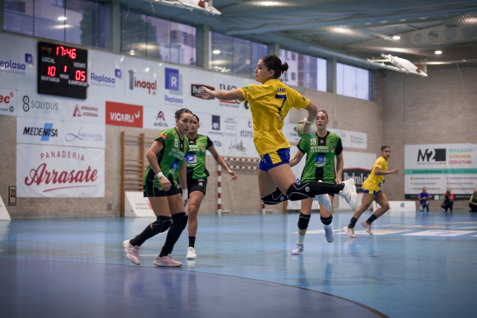 El Rocasa defiende el liderato ante un peligroso Beti-Onak