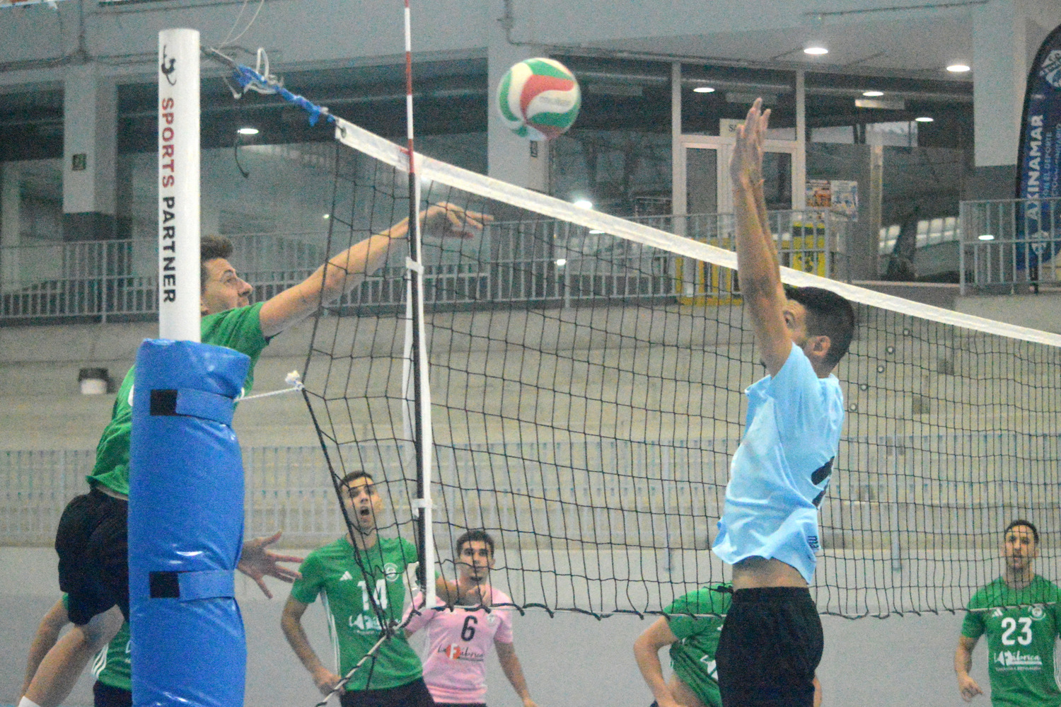 Imagen de un partido del CD Alhambra Axin&aacute;mar (Foto: Juan Antonio Hern&aacute;ndez)