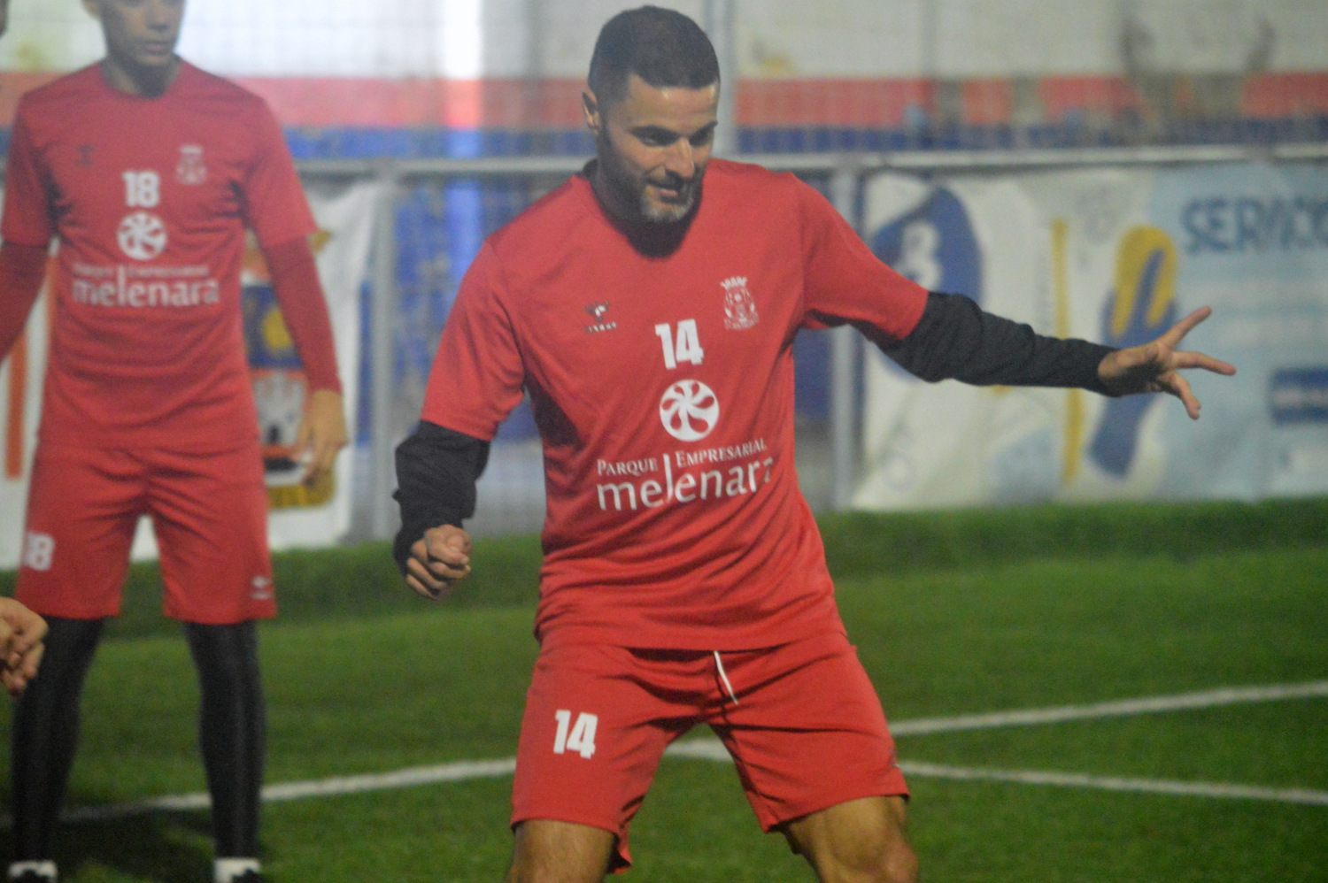 Adri&aacute;n Trujillo, en el entrenamiento de este lunes (Foto: Juan Antonio Hern&aacute;ndez)