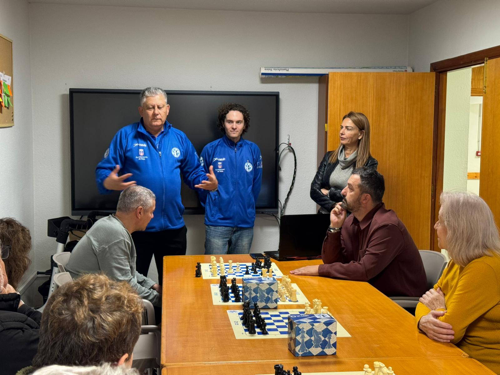 Telde promueve el envejecimiento activo con ajedrez en el Centro de Mayores