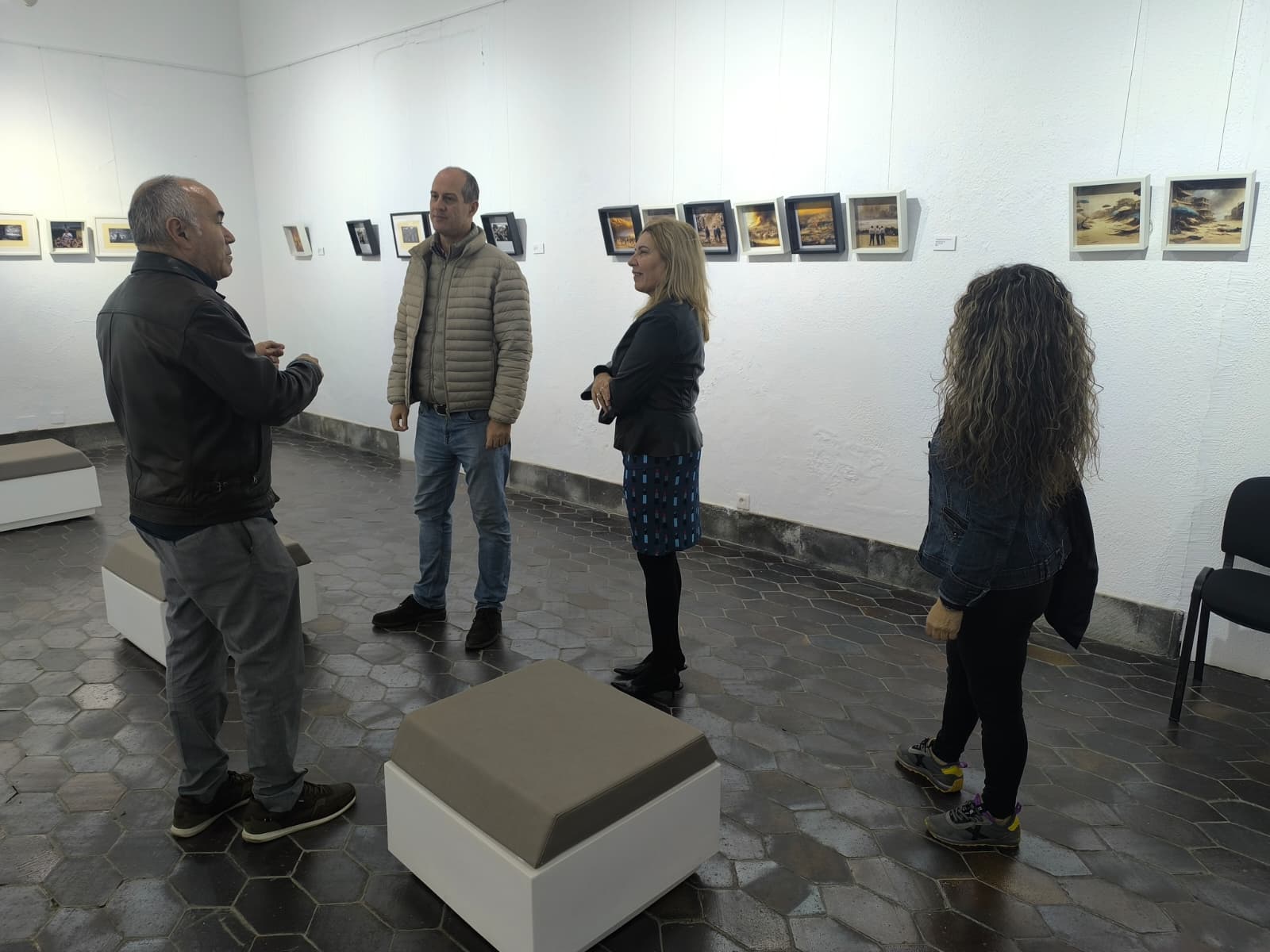 El artista Germán Páez acerca su universo creativo al público en Telde