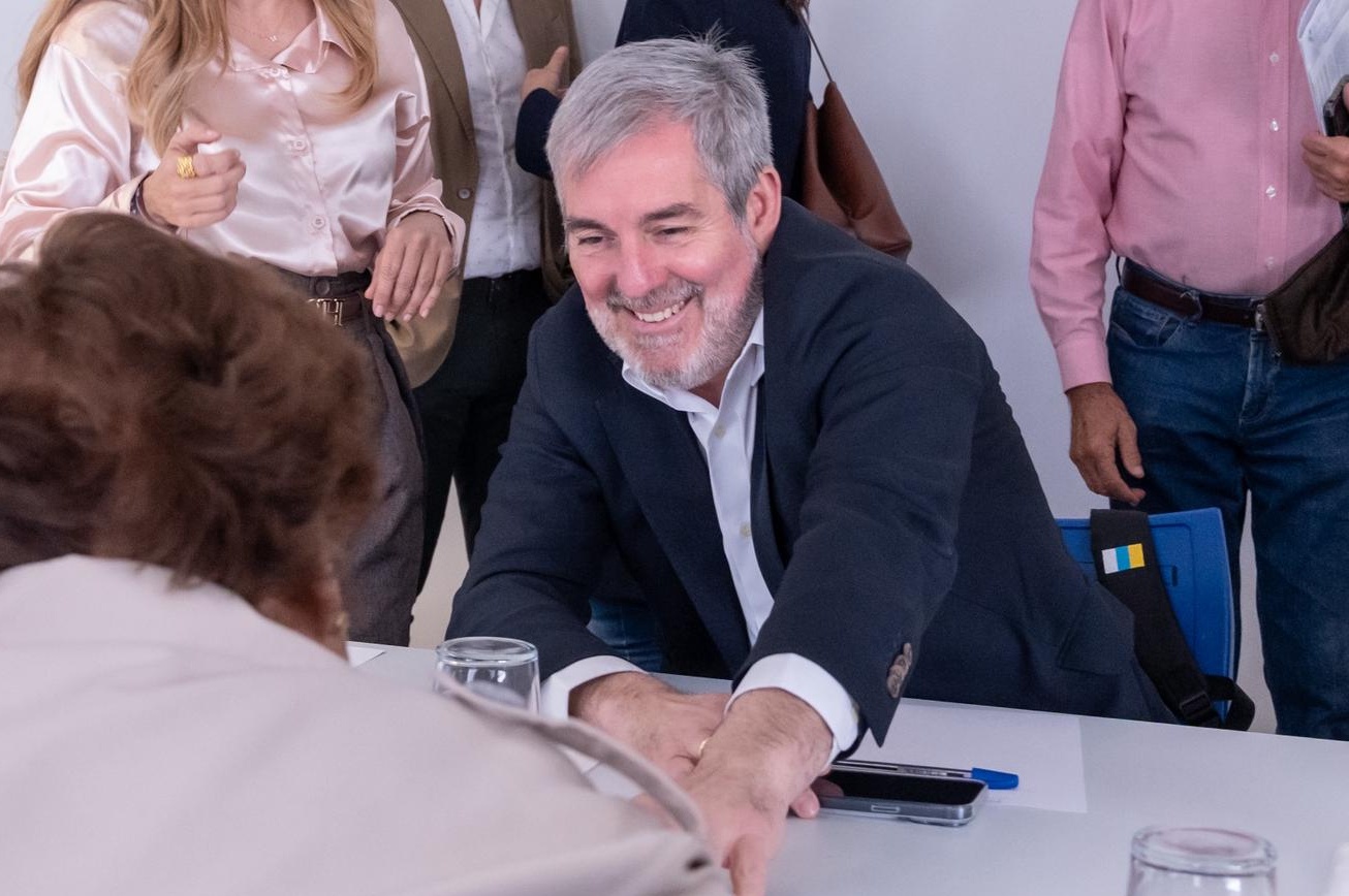 Fernando Clavijo, durante la reuni&oacute;n celebrada este viernes (Foto: Gobierno de Canarias)