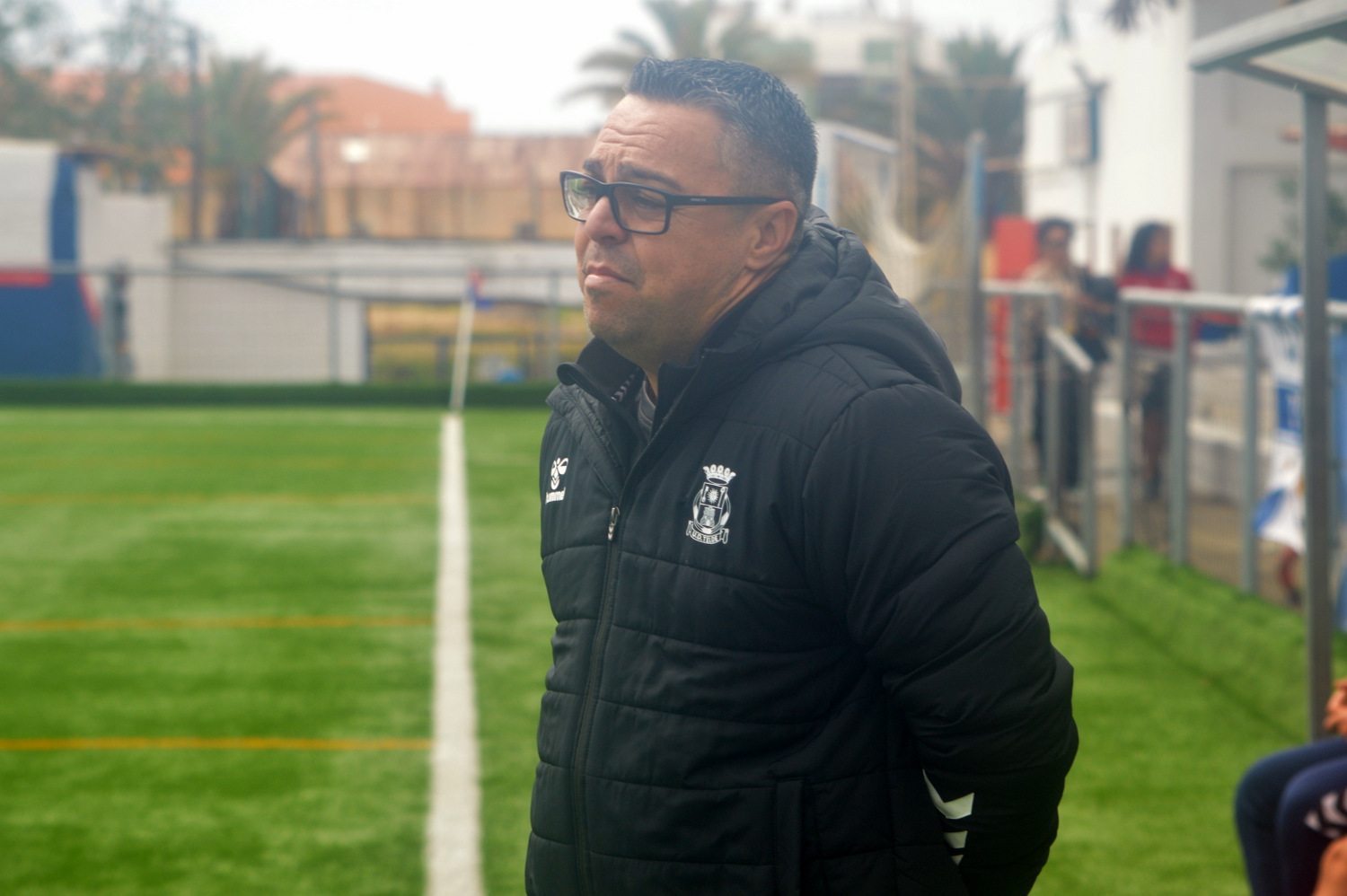 Tino D&eacute;niz, justo antes del inicio del partido (Foto: Juan Antonio Hern&aacute;ndez)