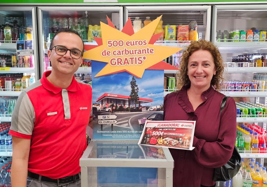 La Estación Cepsa-El Cubillo entrega el primer premio de combustible gratis