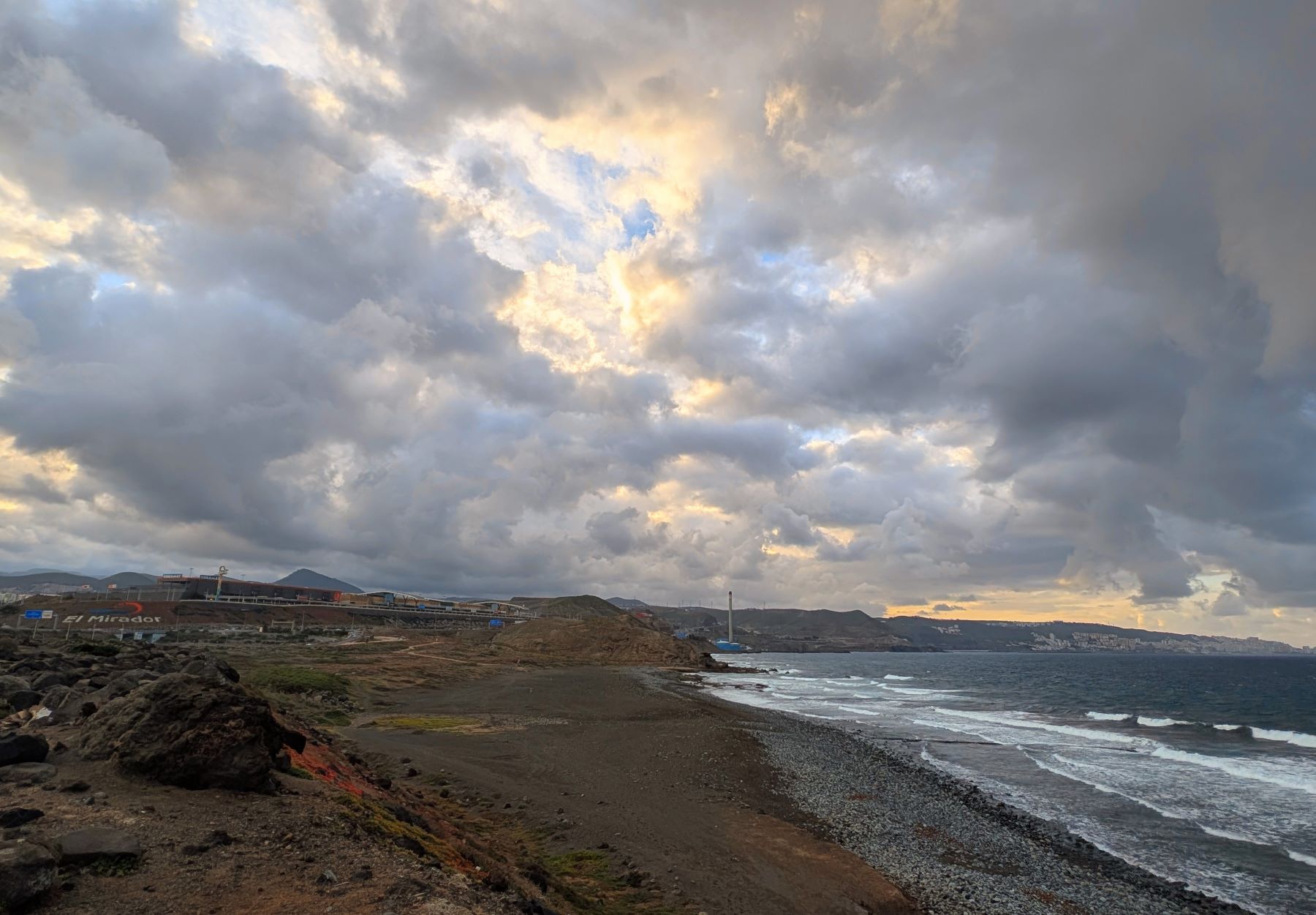 Cielos cubiertos y precipitaciones marcan la jornada en Telde