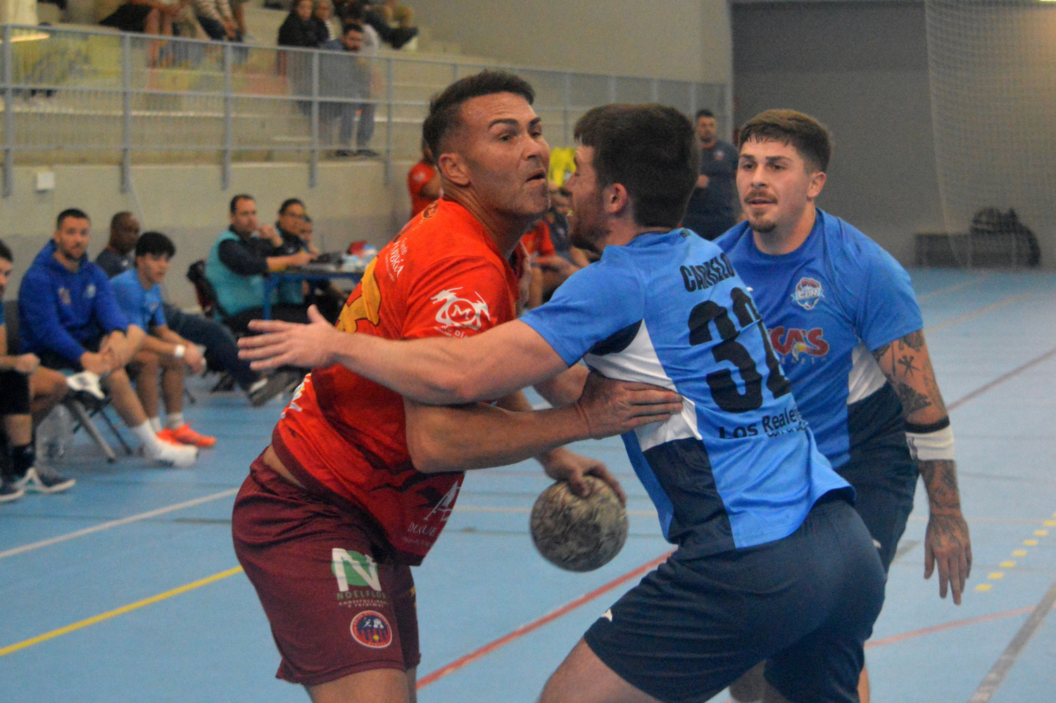 Abi&aacute;n Hern&aacute;ndez, uno de los ausentes en el partido (Foto: Juan Antonio Hern&aacute;ndez)