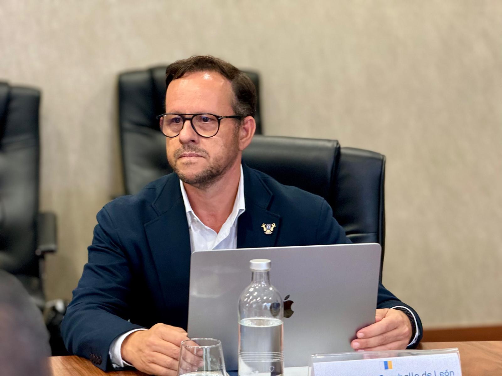 Canarias alerta de que el Pacto de Migración y Asilo no será eficaz si olvida a las regiones frontera