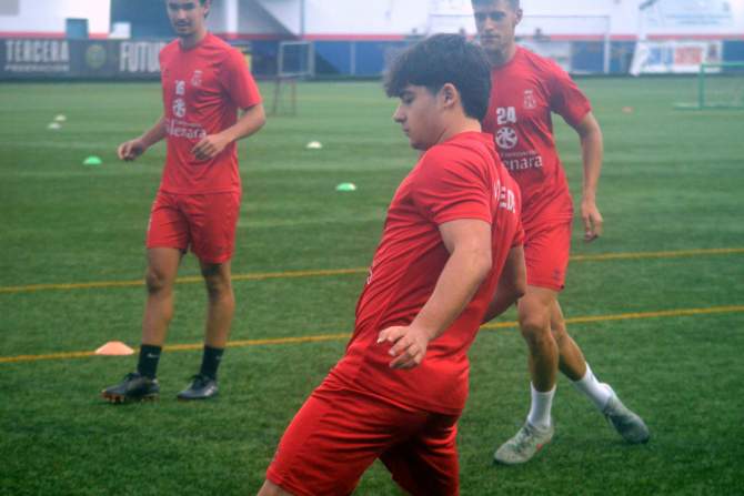 Robert Rodr&iacute;guez volvi&oacute; a entrenarse con el grupo tras varios meses al margen (Foto: Juan Antonio Hern&aacute;ndez)