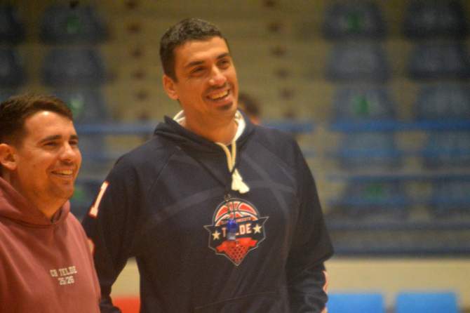 &Uacute;ltimo entrenamiento de la temporada del CB Telde (Foto: Juan Antonio Hern&aacute;ndez)