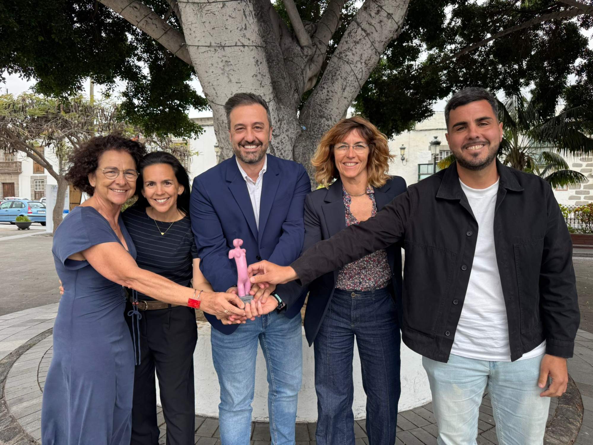 Telde felicita a Carmen Sosa, Wendy Cruz y Cecilia Dorado