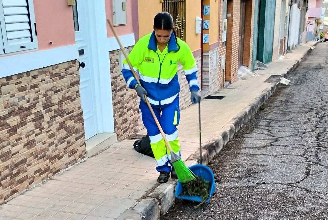 Operativo extraordinario de limpieza en Telde por el Día de Canarias