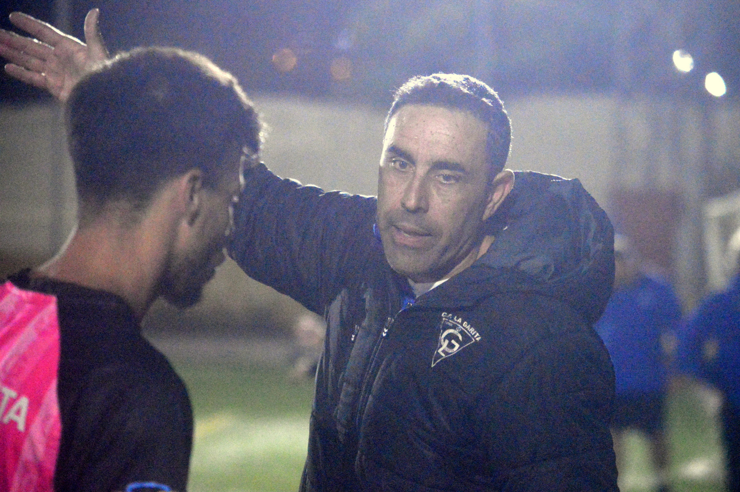 Jos&eacute; Manuel Santana, 'Far&iacute;as', entrenador del CF La Garita, en el partido de este jueves (Foto: Juan Antonio Hern&aacute;ndez)