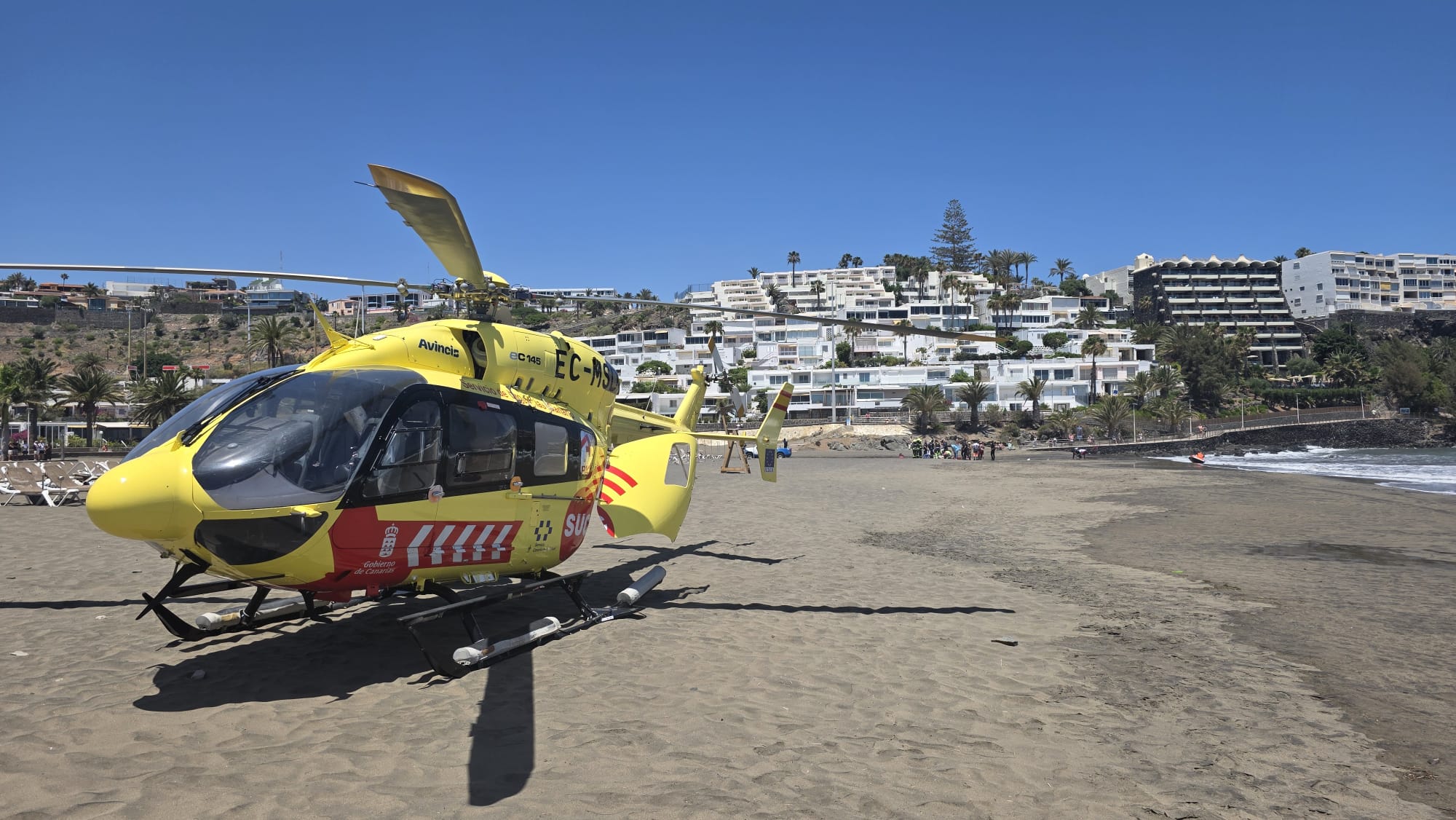 Muere un hombre tras sufrir una parada en el mar