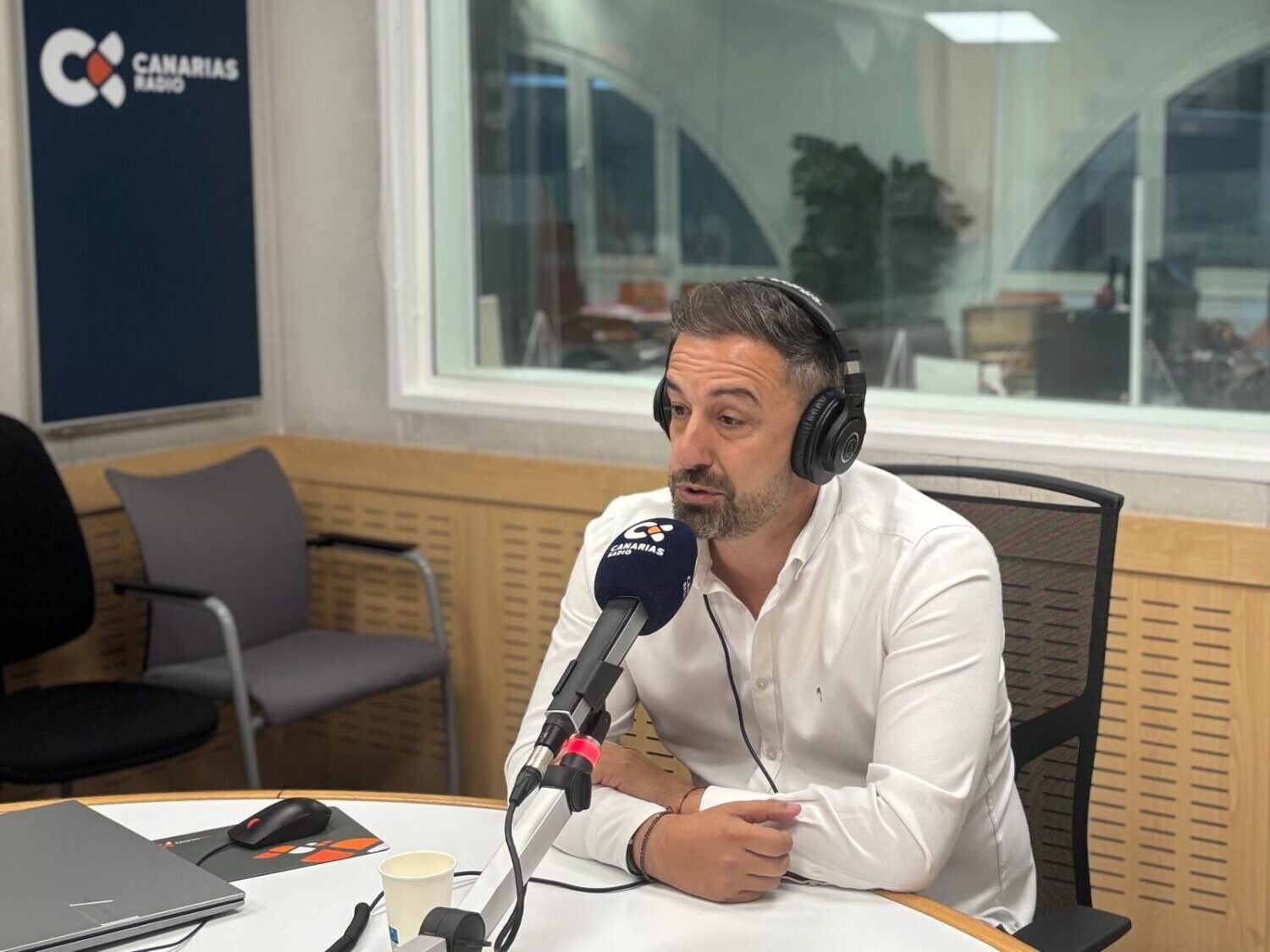 El alcalde Juan Antonio Peña, ayer en los estudios de RTVC/RTVC.