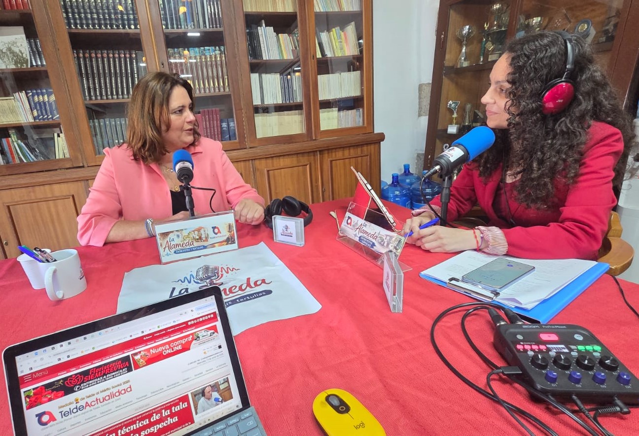 Beatriz Calzada remarca el papel de Salinetas como motor log&iacute;stico insular