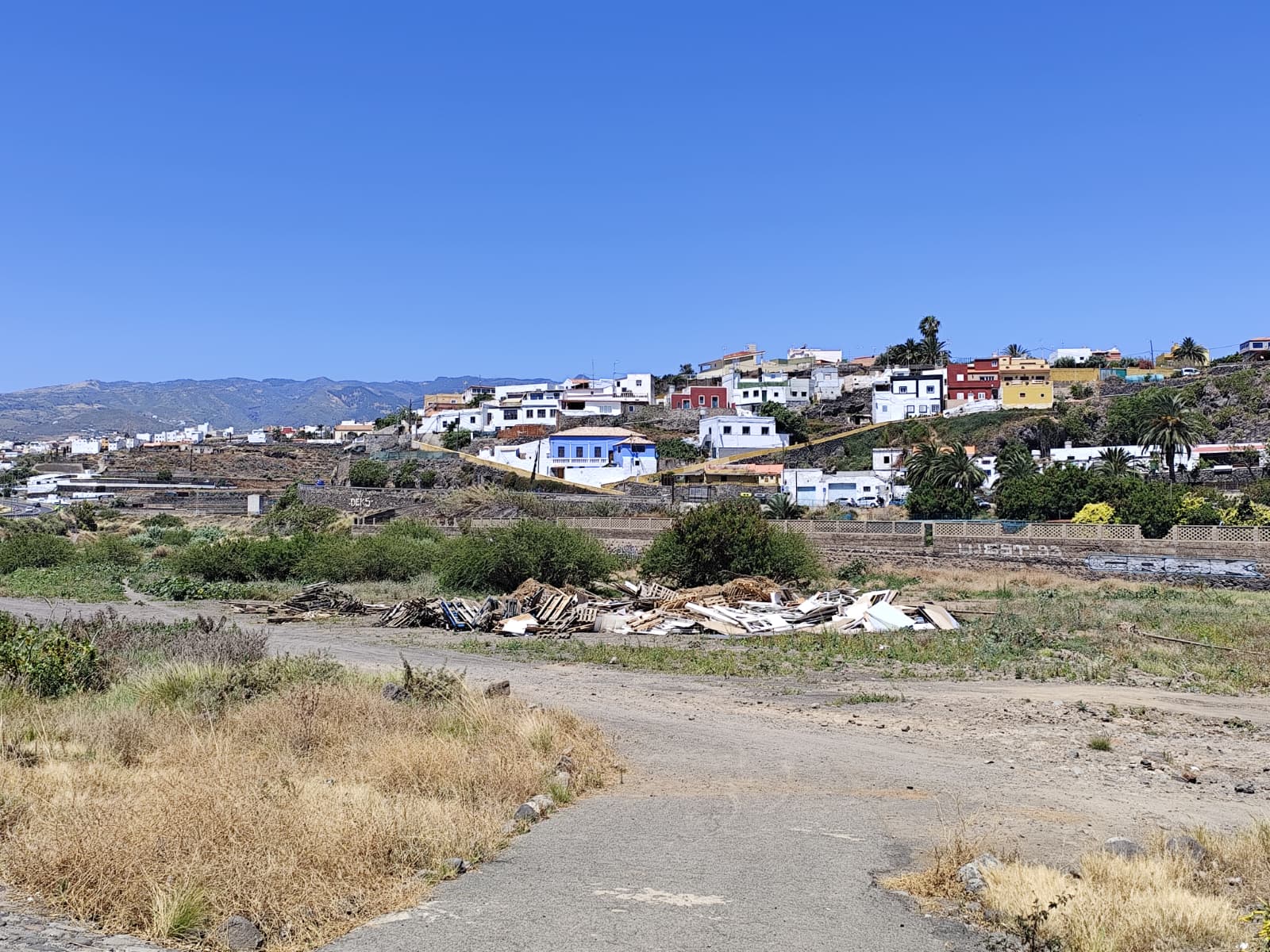 Telde hace acopio de madera y residuos vegetales para la Hoguera de San Juan