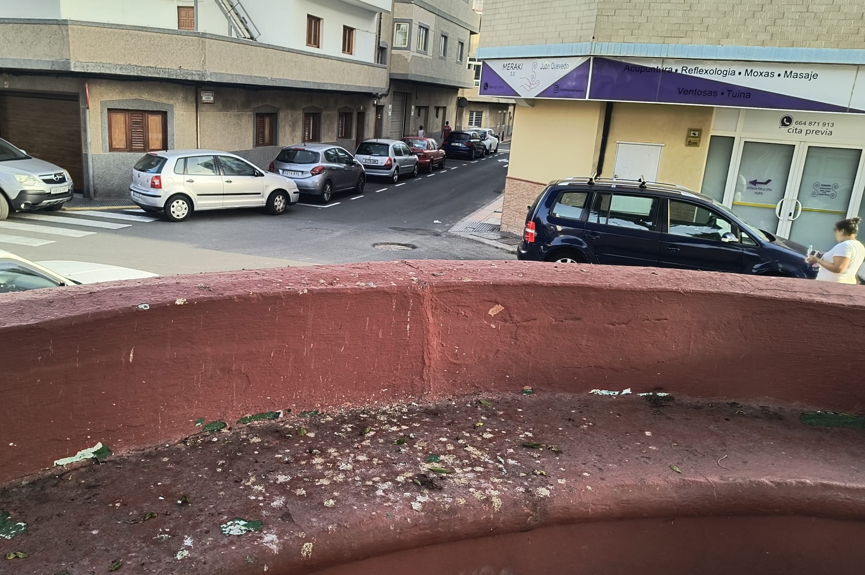 Vecinos de Marpequeña denuncian el deterioro de la plaza y de la cancha deportiva