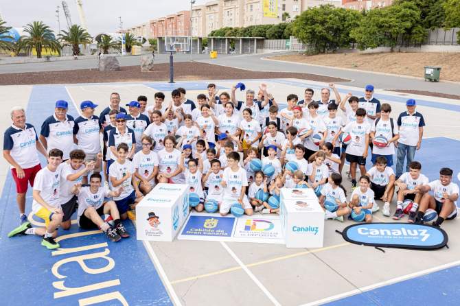 Familia del Clínic de Baloncesto de Siete Palmas / Marcos de Rada