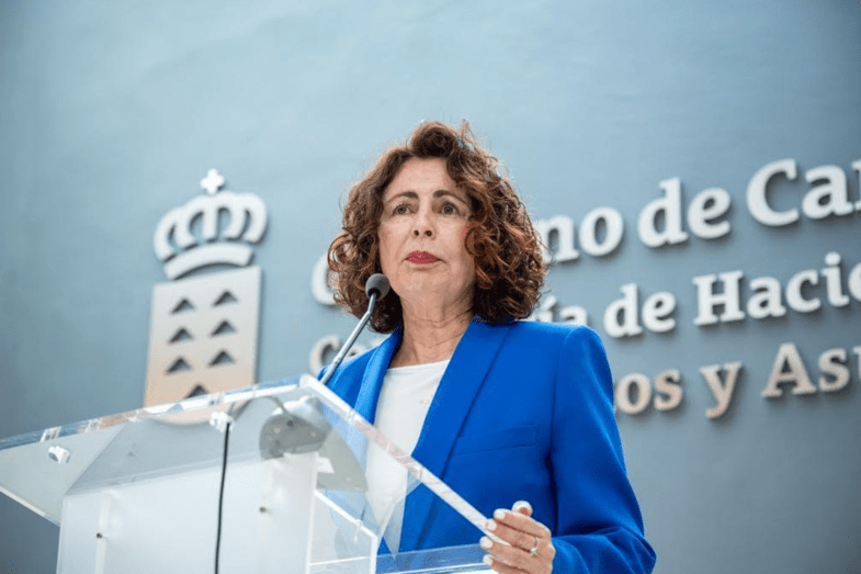 Matilde Asian, consejera de Hacienda y Relaciones con la Unión Europea del Gobierno de Canarias