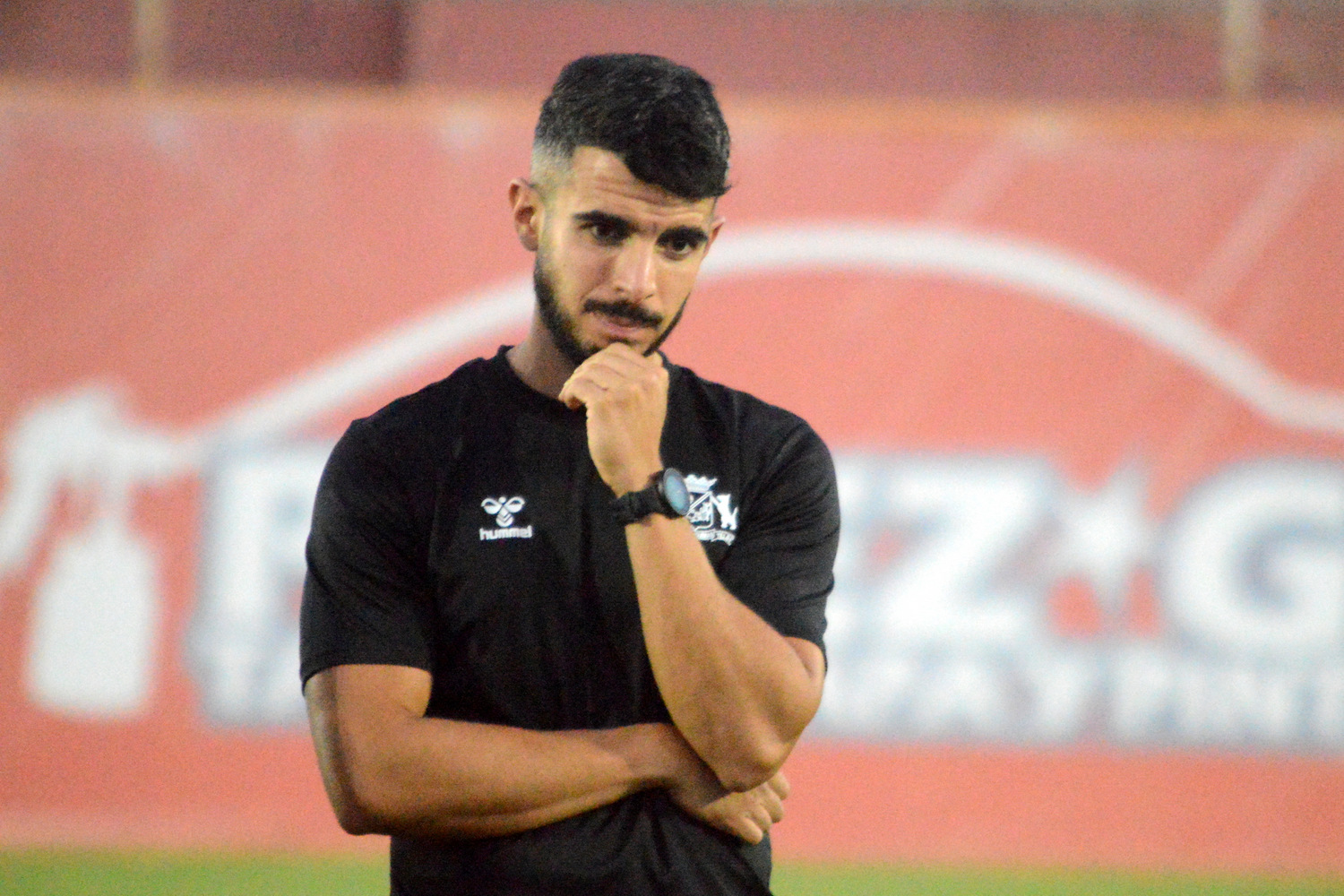 Kevin Morales, entrenador del CD Las Longueras 2025-2026 (Foto: Juan Antonio Hernández)