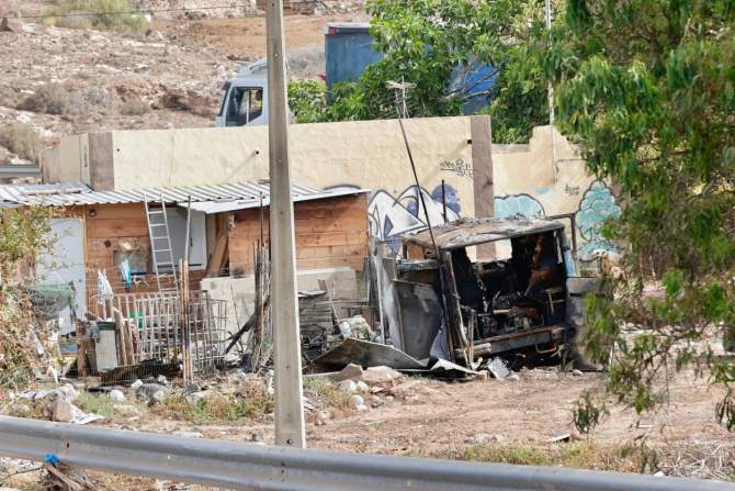 Imagen del estado en el que quedó el vehículo en el que murió un hombre calcinado/C7.