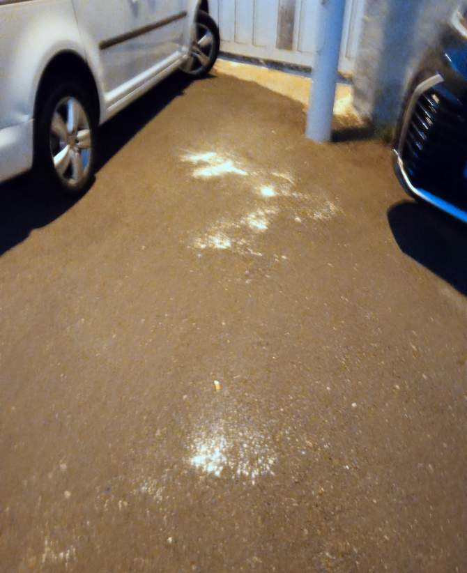 Restos de azufre en Alfonso XXIII, 172 (Foto cedida)