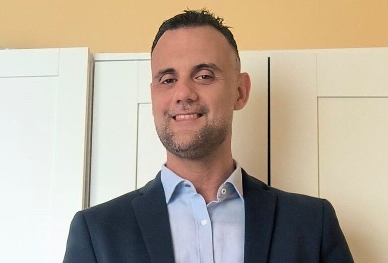 El profesor Yerout Tarajano Rodr&iacute;guez/TA.