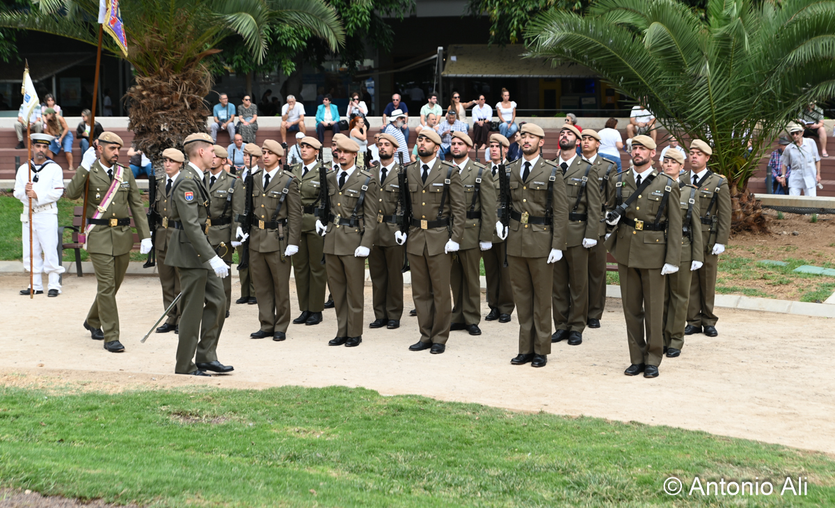 La capital celebra el Día de la Fiesta Nacional con izado de bandera y desfile