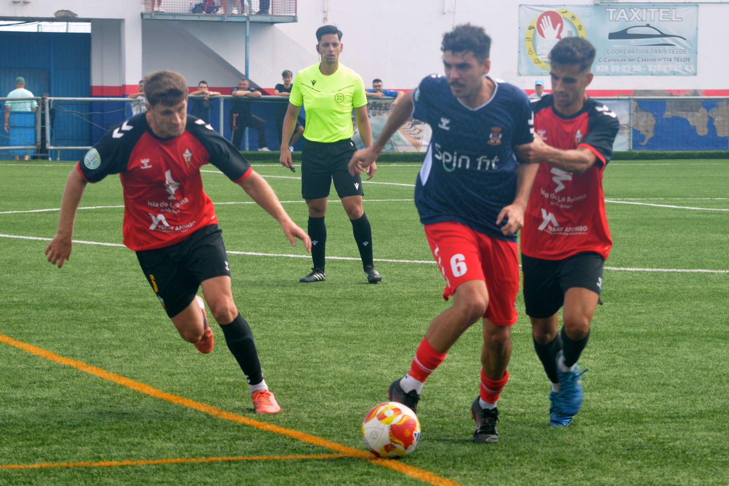 Luis Marrero, en el partido contra el CD Mensajero (Foto: Juan Antonio Hernández)