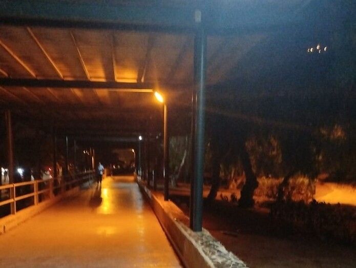 El tramo sin luz comienza después de este sector del paseo/TA.