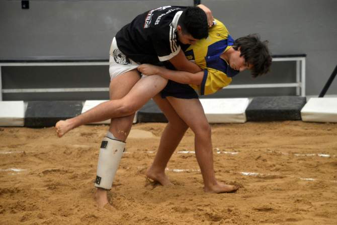 Imagen reciente de una luchada cadete del Castro Morales (Foto: Juan Antonio Hernández)