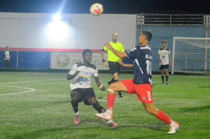 Manuel Alemán tuvo el primero en el minuto 11 (Foto: Juan Antonio Hernández)