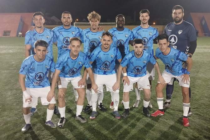 Formaci&oacute;n de la UD Valsequillo (Foto: Juan Antonio Hern&aacute;ndez)