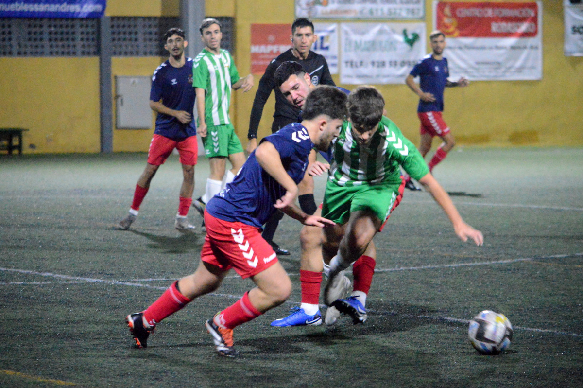 Imagen de archivo de un partido de Copa Ruiz Caballero de la UD Telde (Foto: Juan Antonio Hern&aacute;ndez)