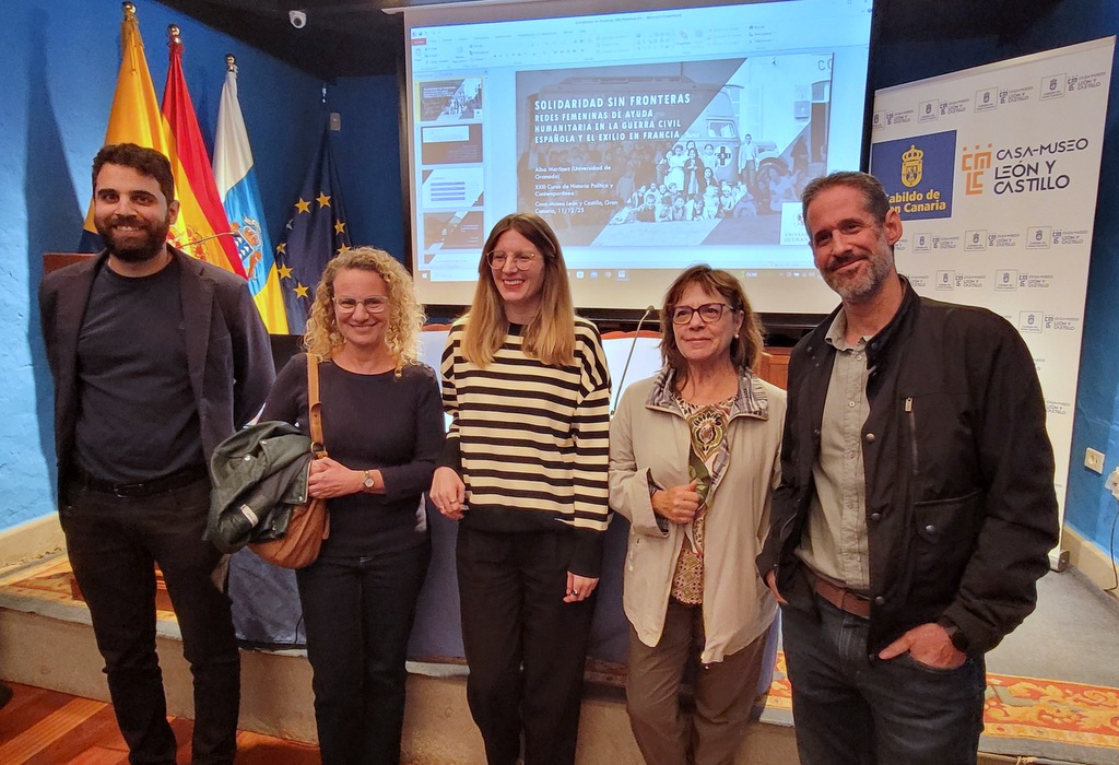 Ponentes en el curso de historia pol&iacute;tica (Foto: Jes&uacute;s Ruiz Mesa)